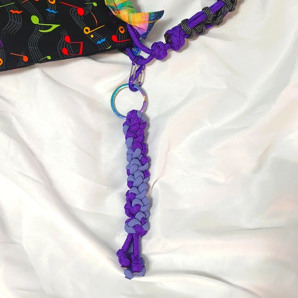 Handbag with Matching Keychain - Picture 4 of 4